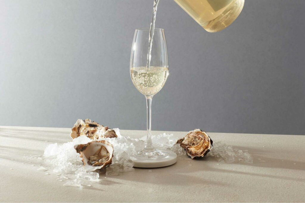 Brewed yellow tea cold brew tea paired with oysters and ice