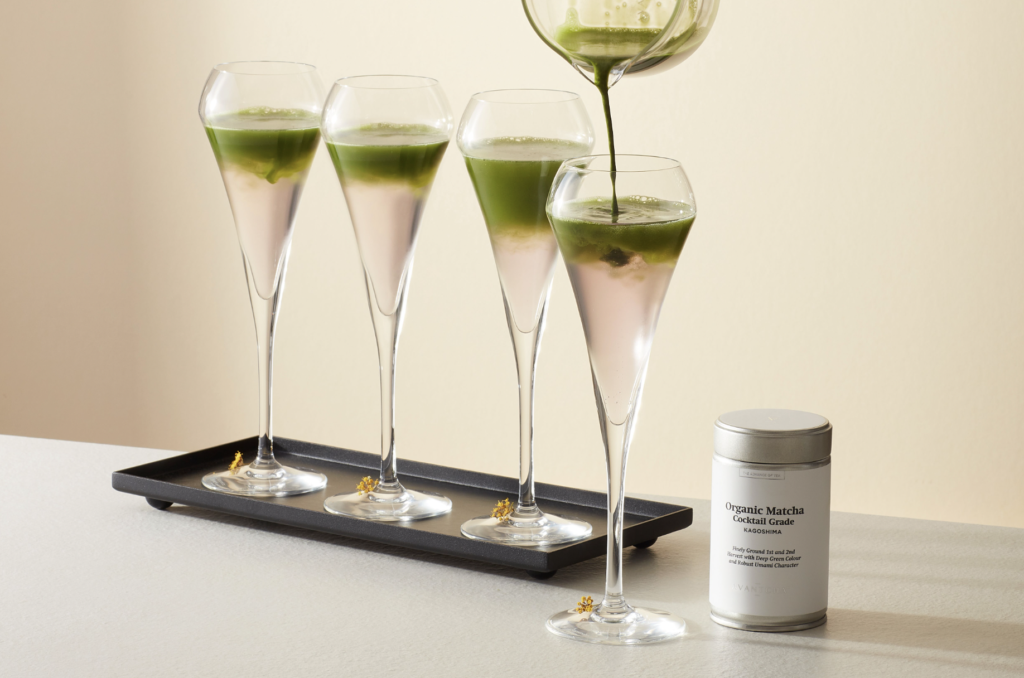 AVANTCHA Organic Matcha Cocktail Grade in Matcha Violet Kir